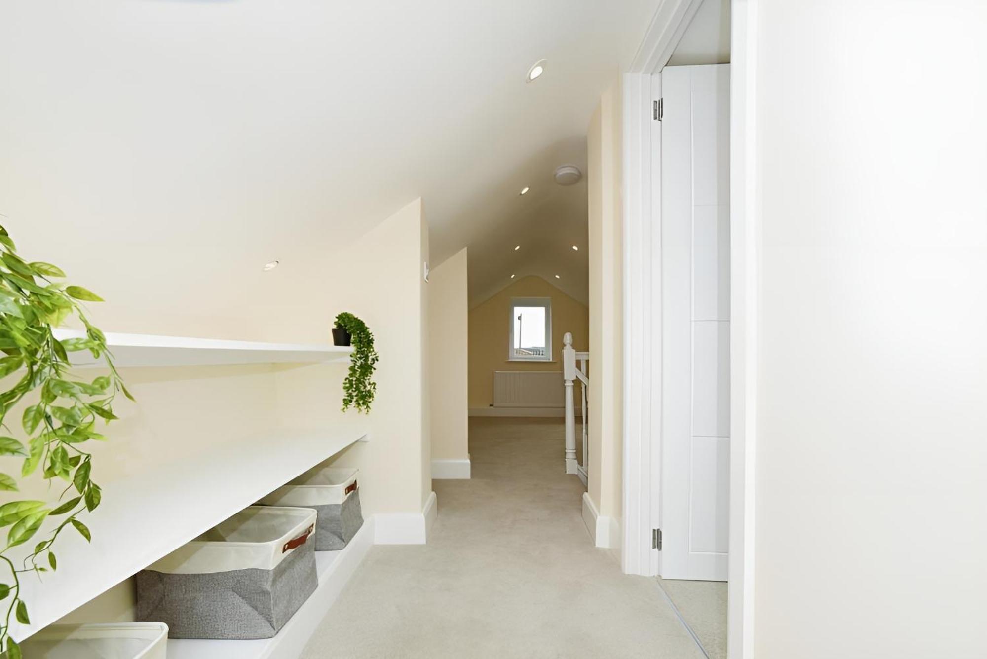 Beautiful 5 Bedroom Bungalow, Sleeps 7, In Calne Exterior photo